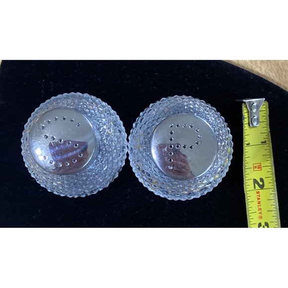 VINTAGE CLEAR GLASS HOBNAIL SALT & PEPPER SHAKERS "S" "P" Caps Vintage - Picture 12 of 12